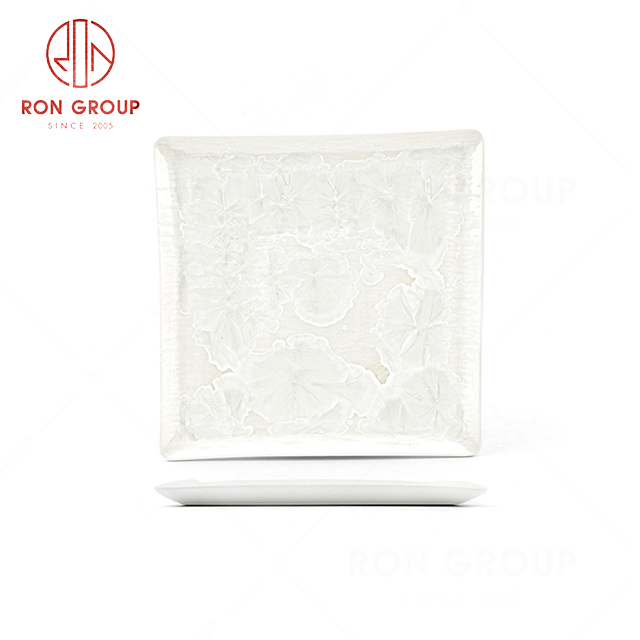 RN0660P00123 Wholesale Classic Simple Design White Ceramic Square Shallow Plate