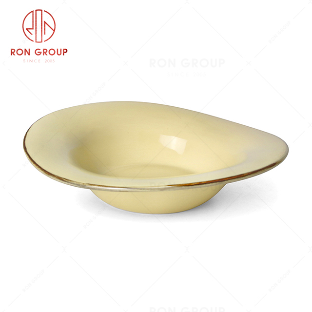 RonGroup New Color Custard Chip Proof Porcelain  Collection - Ceramic Dinnerware Random Plate