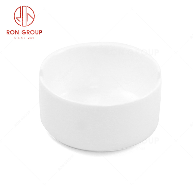 RN0037P06176 Wholesale High Quality Simple and Practical  Ashtray