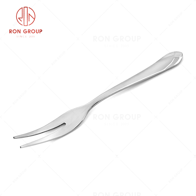 RN0050E01689 Wholesale High Quality Exquisite and Practical Silver Stainless Fruit Fork