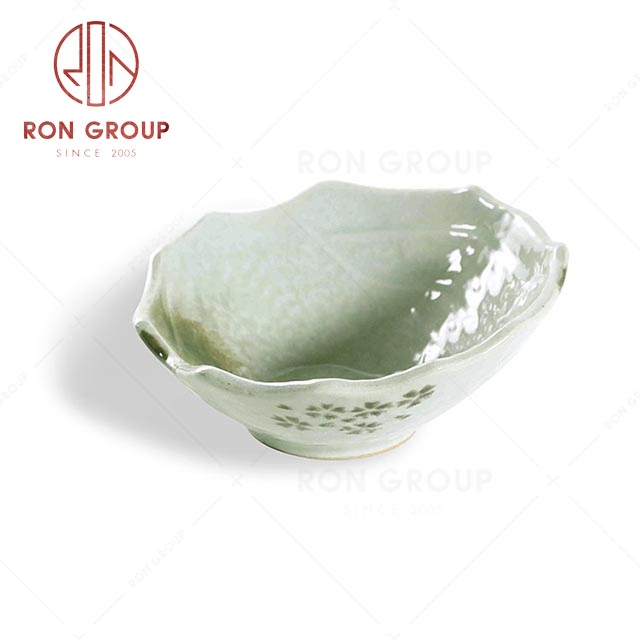 RN0039P02660  Wholesale High Quality Exquisite Sakura Green Shaped Bowl