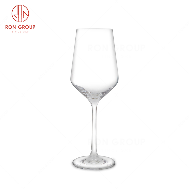 RN0567G00027  Hot Sale Classic Style Exquisite Bright Glass Cup