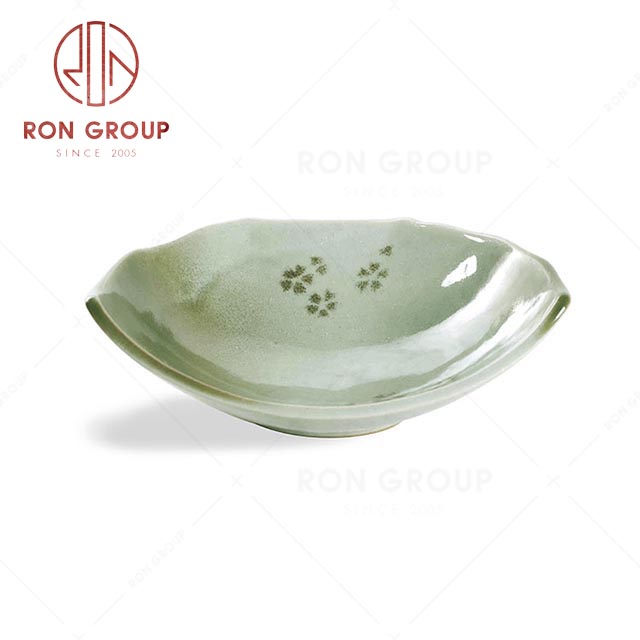 RN0039P02624 Hot Selling Unique Sakura Green Ceramic Strip Bowl