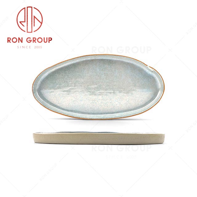 RN0041P01395-96 Hot Sale Simple and Elegant   Blue Ceramic Fish Plate