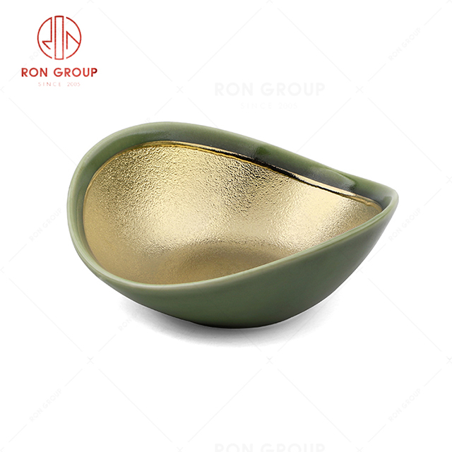 RN0660P00650  Hot Sale High Quality Unique Porcelain Egg-shape Bowl