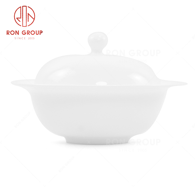 RN0037P06202  Hot Selling Simple Design Pure White Bone China  Tureen