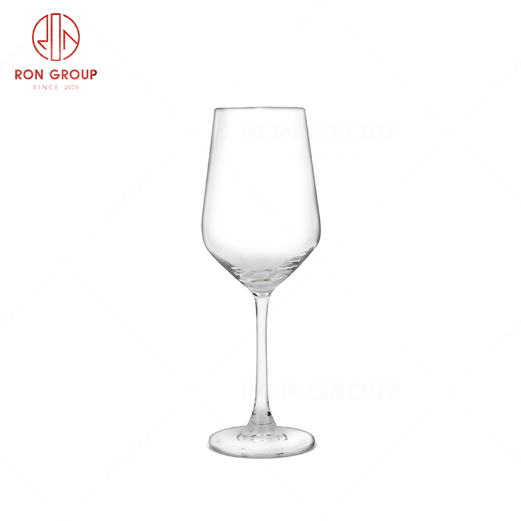 RN0567G00015 Hot Sale Classic Style Exquisite Bright Glass Cup