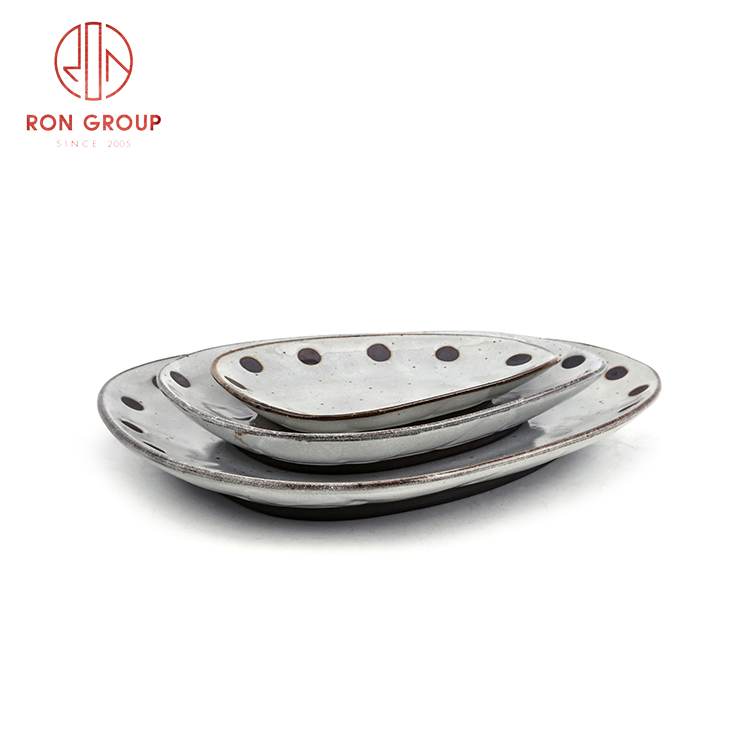 Wholesale manufacturer Japanese style ceramic seed plate Asian style sushi salad plate