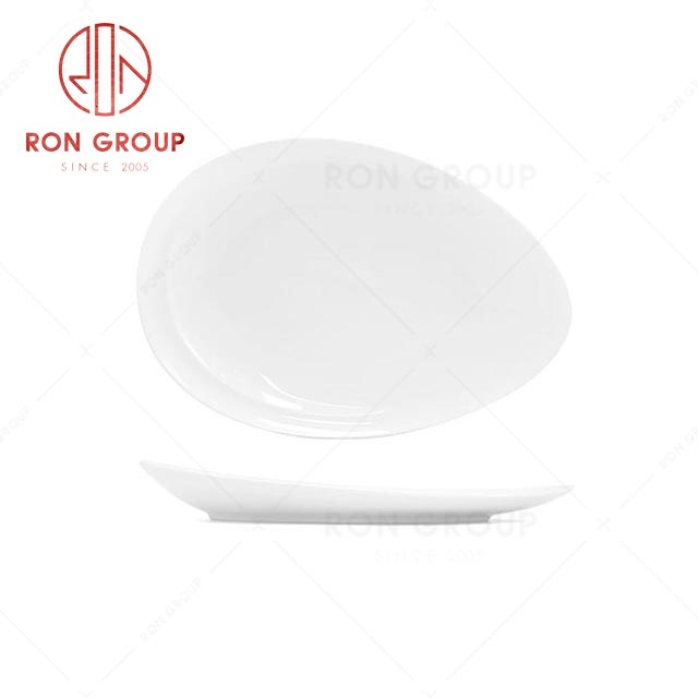 RN0037P06847-50  Hot Selling  Classic Elegant White Porcelain Oval Plate