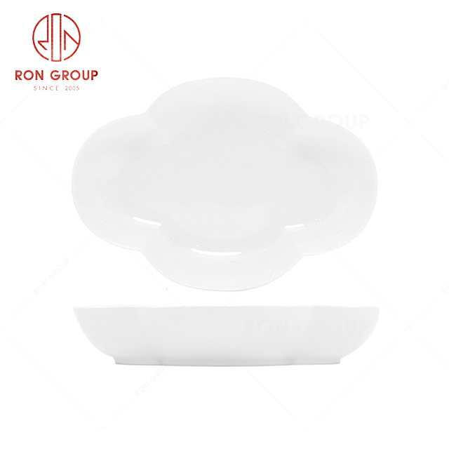 RN0037P06225-26-27 Hot Selling High Quality Pure White Porcelain Round Clover Bowl