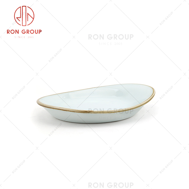 Japanese restaurant porcelain long shape ceramic plate sushi use ceramic oval plate