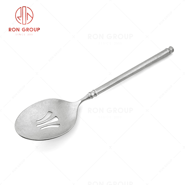 RN0050E01782 Wholesale High Quality Fine and Durable Silver Stainless Steel  Long Colander Spoon