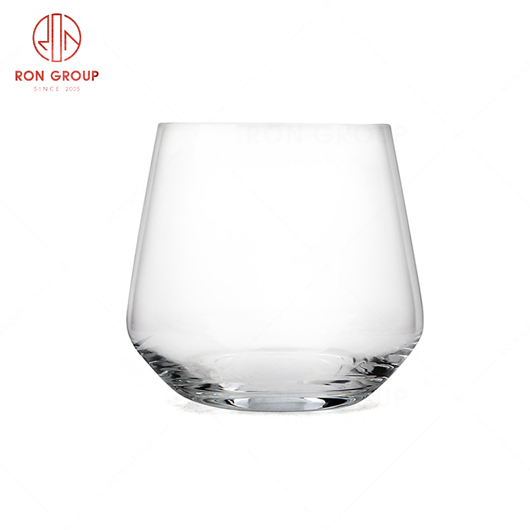 RN0567G00009 Hot Sale Classic Style Exquisite Bright Glass Cup