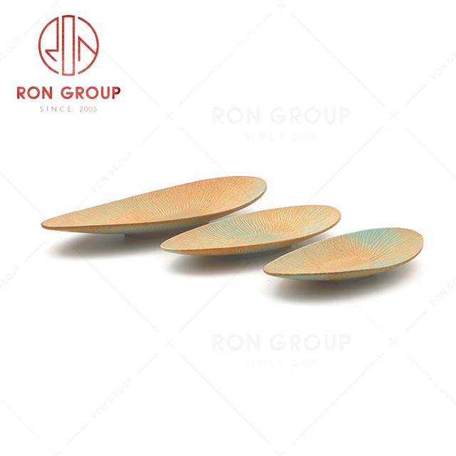 RN0020P00350-52  Hot Selling Unique Design Egg-shape Plate