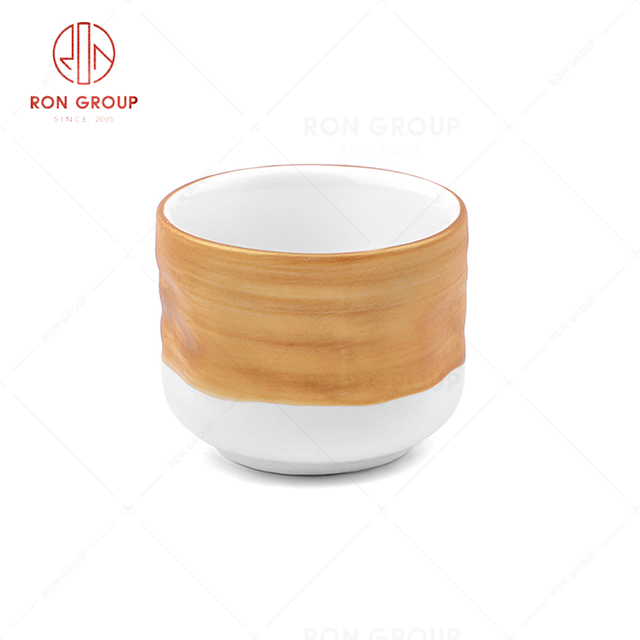 RN0660P00008 Hot Sale High Quality Gilded Splendor Porcelain Wine Cup 