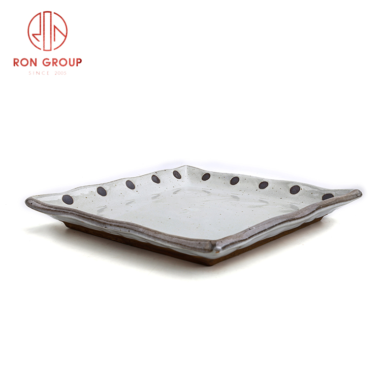 Best selling square serving tableware set wholesale custom ceramic thick side square plate