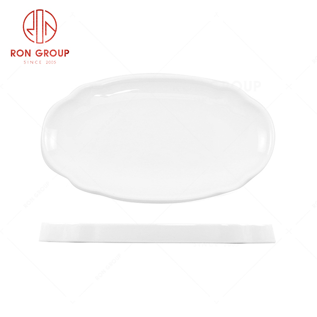 RN0037P06158 Wholesale High Quality Pure White Bone China Ruyi Towel Plate