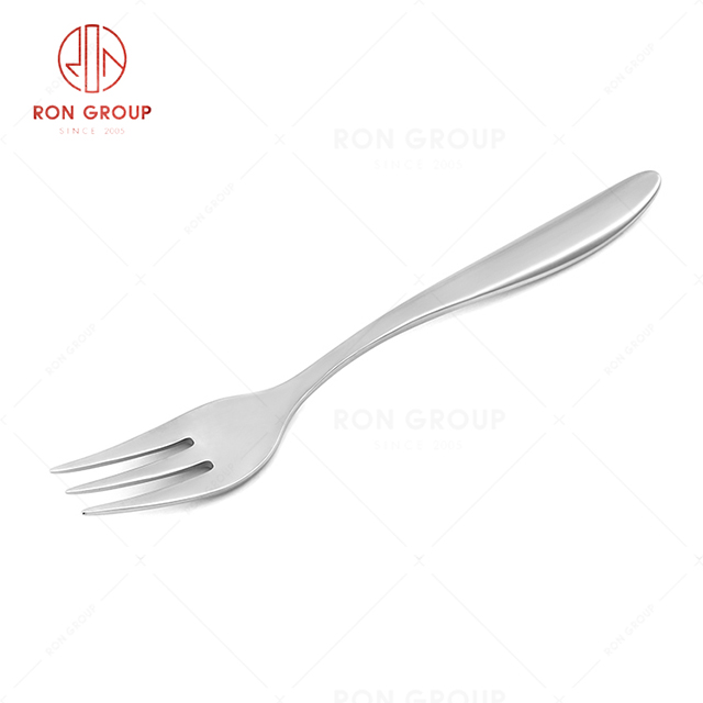 RN0050E01877 Hot Sale High Quality Sturdy and Durable Stainless Steel Cake Fork