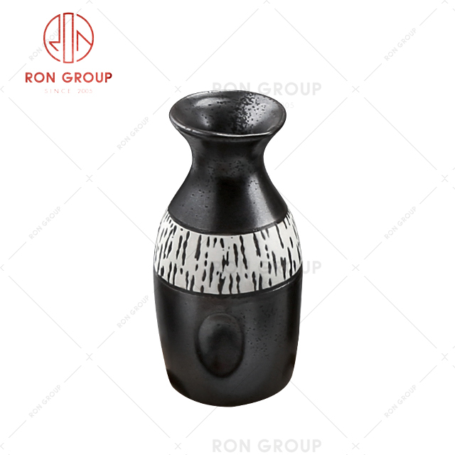 High Quality Supplier Factory Outlet restaurant hotel sake bottle