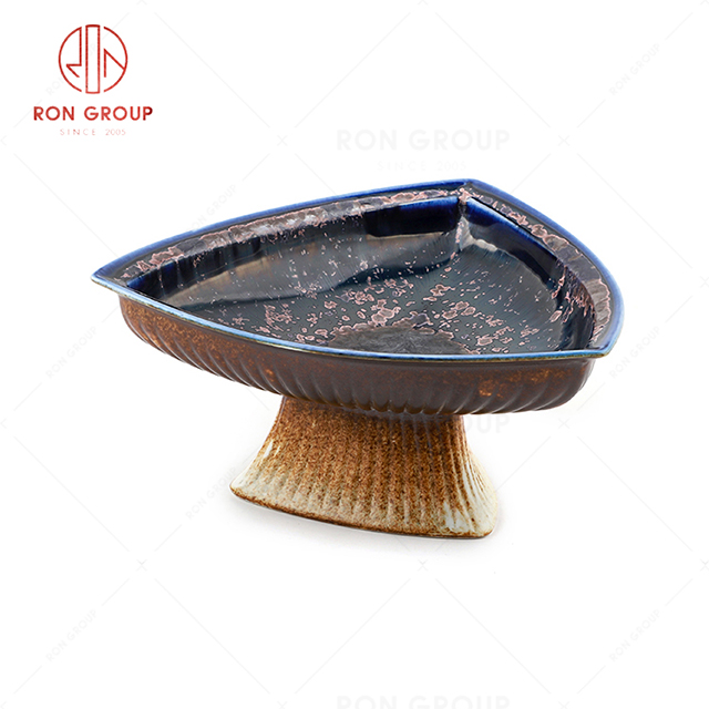 RN0660P00293 Wholesale Unique Design Blue Agate Series  Cermic High Legged Triangular Bowl