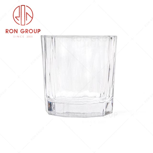 RN0184G00157 Wholesale Simple Design Glass Material Wine Glass