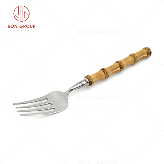 RN0178E00255 Hot Sale High Quality Stainless Steel Cutlery Sakura Series -- Table Fork