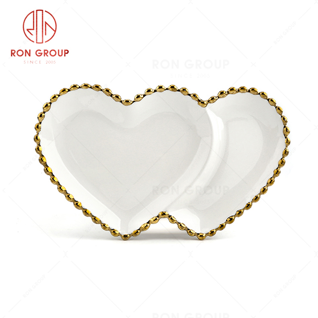 Fashion design creative restaurant tableware conjoined double heart shape plate