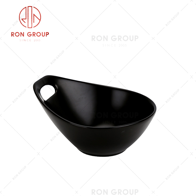 Modern design restaurant hotel Buffet use wholesale Buffet black matte handle ceramic bowl