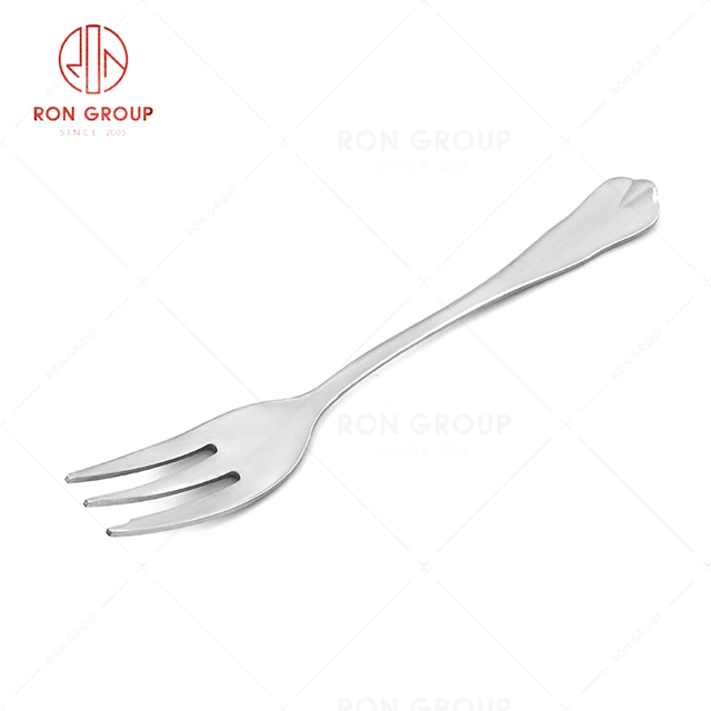 RN0050E01936 Wholesale High Quality Durable Silver Stainless Steel  Cake Fork