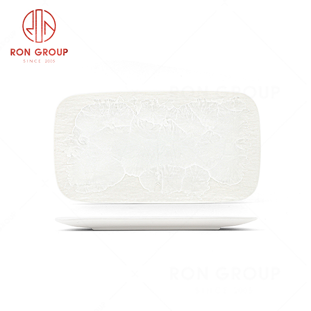 RN0660P00076  Hot Selling High Quality Exquisite White Ceramic Long Plate