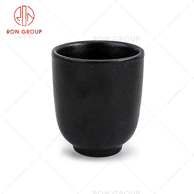 Favorable price hotel cup  classic pure black sake high-end restaurant ceramic cup