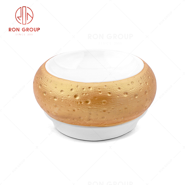 RN0660P00014 Hot Selling Unique Design Gilded Splendor Porcelain Dessert Bowl