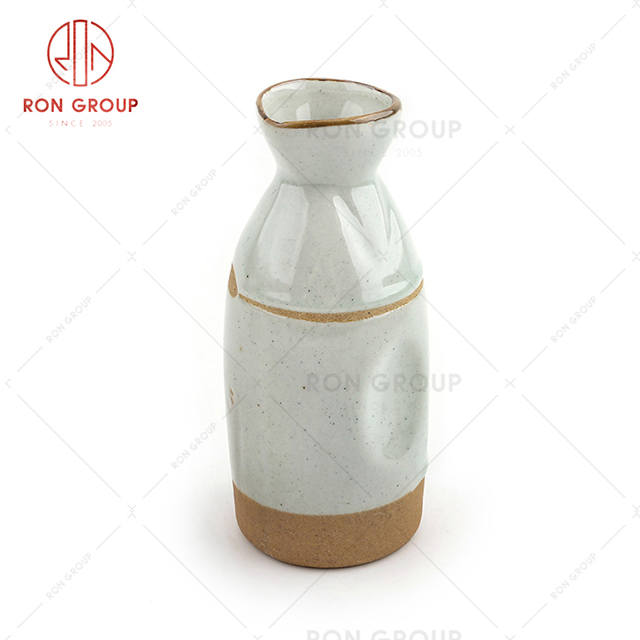 Popular restaurant tableware tavern new design hotel takuri ceramic wine cup bottle