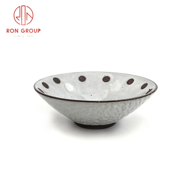 Asian restaurant use horn-shaped bowl ceramic Japanese dinnerware set high quality ceramic bowl