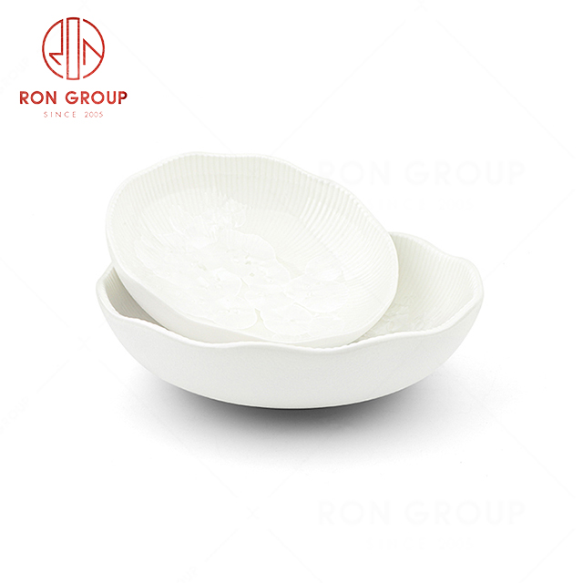 RN0660P00041-74 Wholesale Unique Design White Ceramic Plum Blossom Bowl